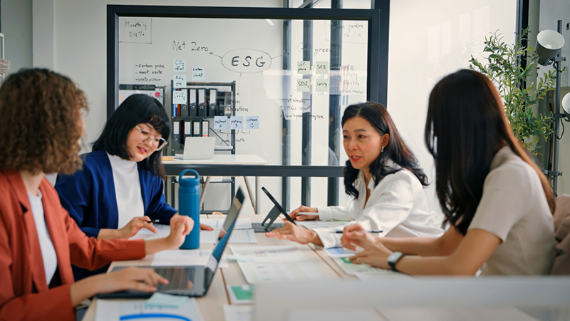 Group of women in a meeting